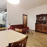 Giuriziosa דירה אינטרה
